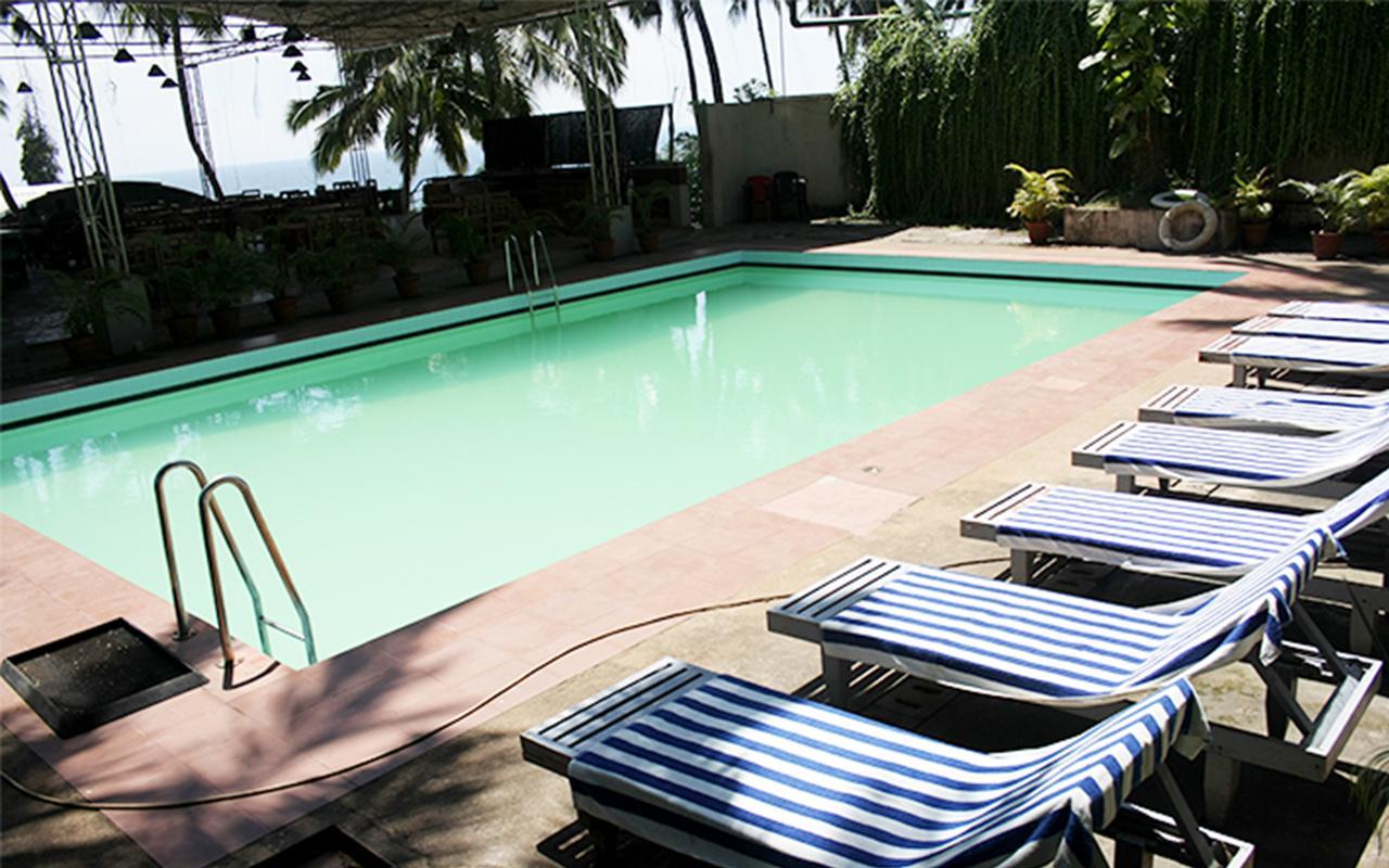 Raja Hotel โกวาลัม ภายนอก รูปภาพ