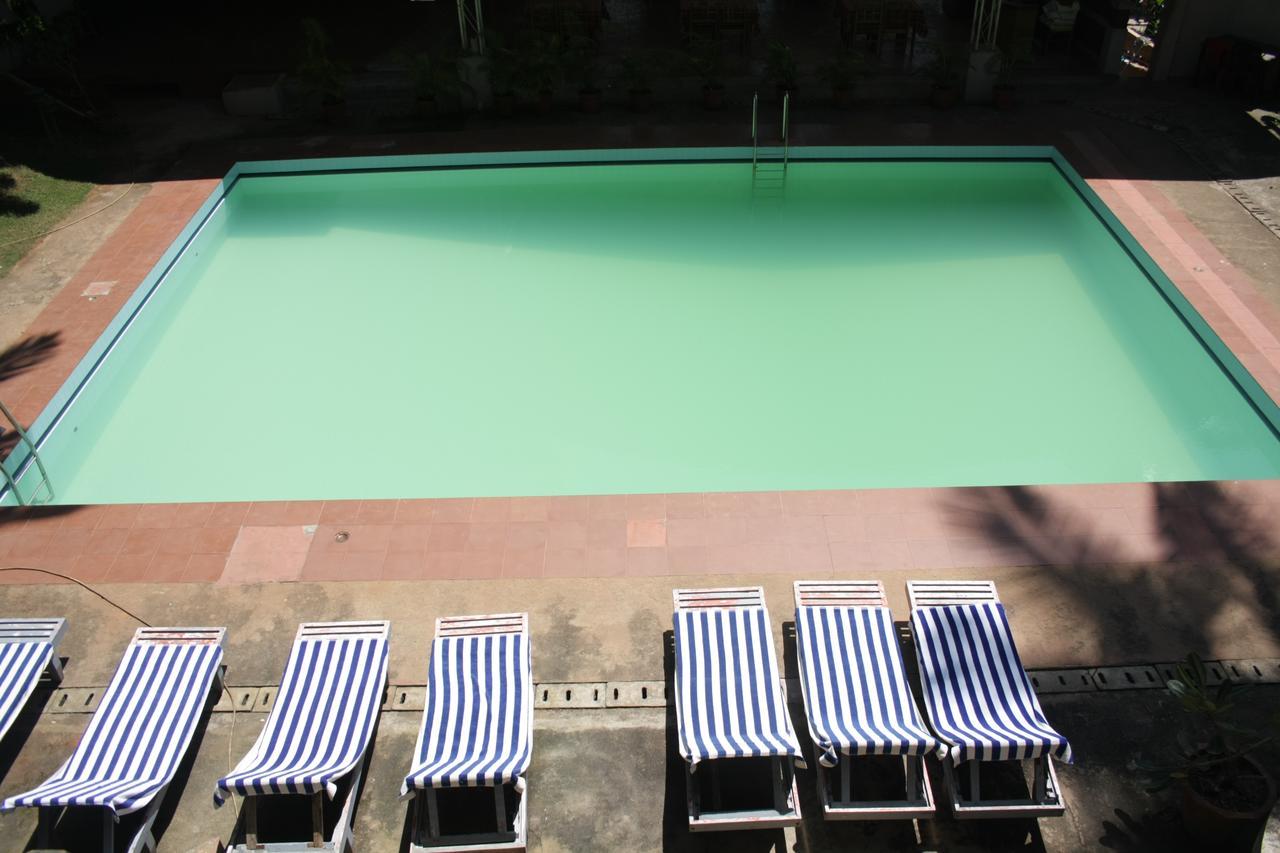Raja Hotel โกวาลัม ภายนอก รูปภาพ